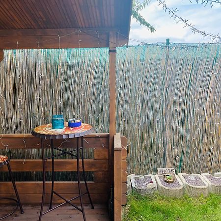 Chatky Daniel-Mikulov, A Private Campsite Just For You Exterior foto